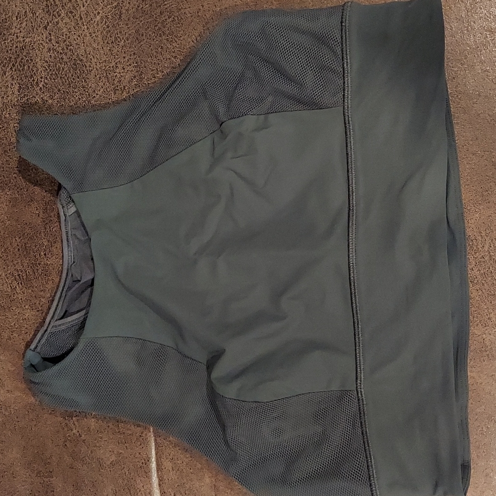 Lululemon sports bra.